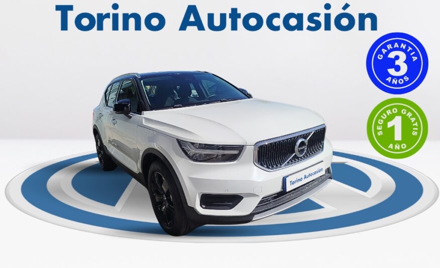 VOLVO XC40 T2