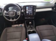 VOLVO XC40 T2