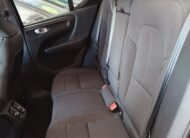 VOLVO XC40 T2