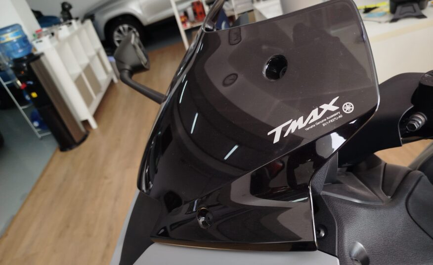 YAMAHA T-MAX 560