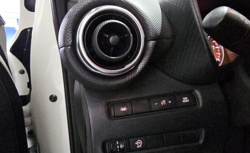 NISSAN JUKE TECKNA