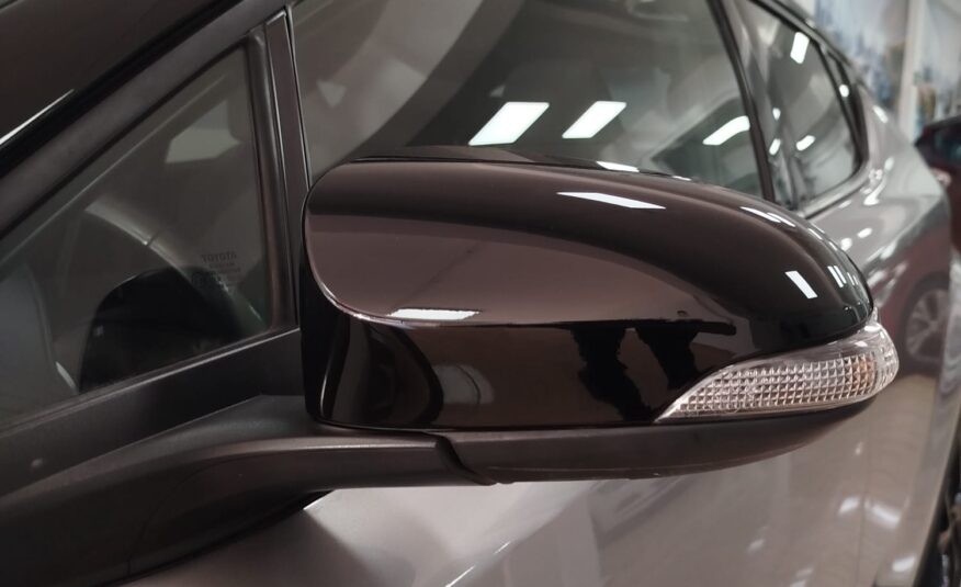 TOYOTA CHR ADVANCE