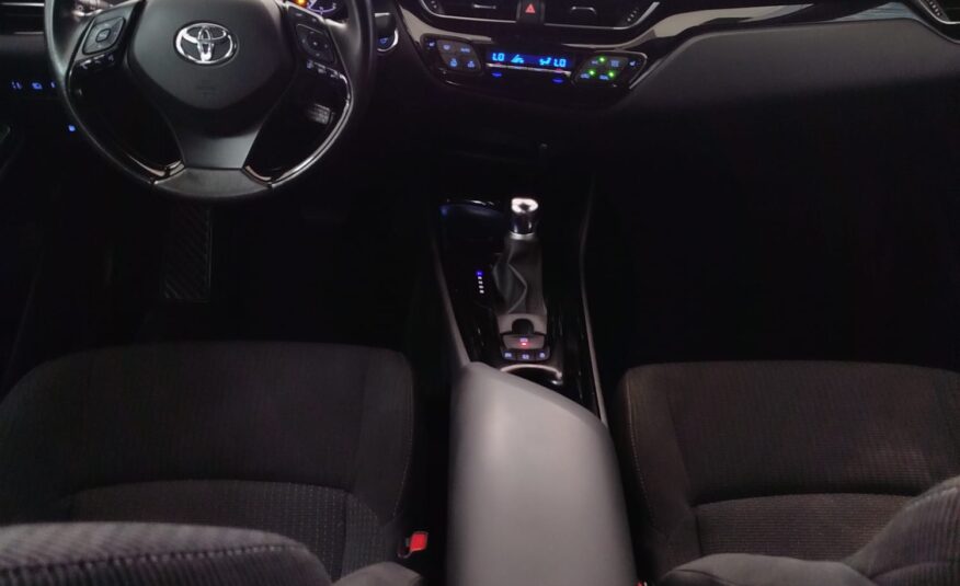 TOYOTA CHR ADVANCE