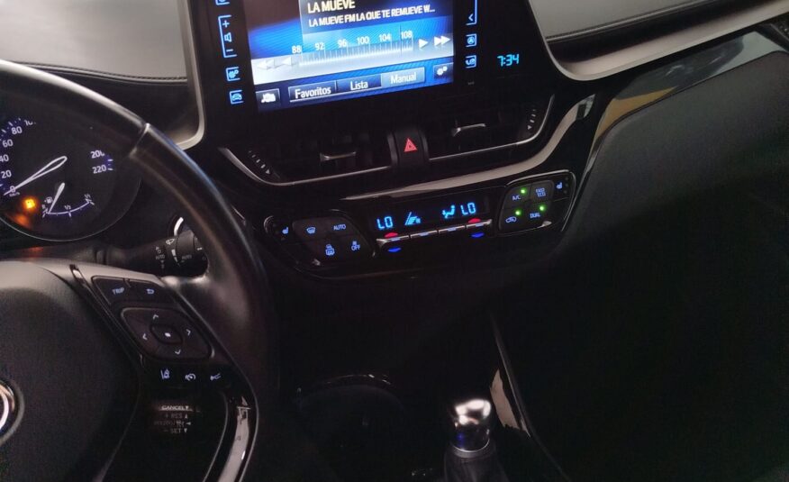 TOYOTA CHR ADVANCE