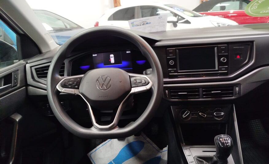 VOLKSWAGEN Polo 1.0 ADVANCE