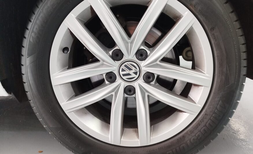 VOLKSWAGEN GOLF 7.5 ADVANCE TDI