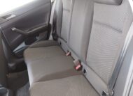 VOLKSWAGEN Polo 1.0 ADVANCE