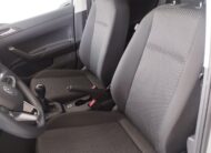 VOLKSWAGEN Polo 1.0 ADVANCE