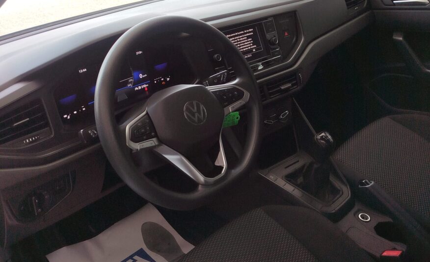 VOLKSWAGEN Polo 1.0 ADVANCE
