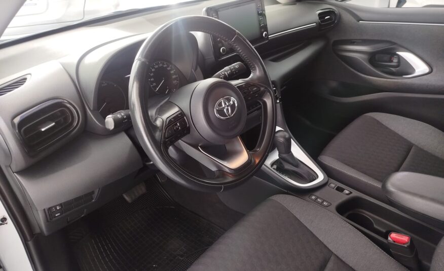 TOYOTA YARIS ACTIVE TECH