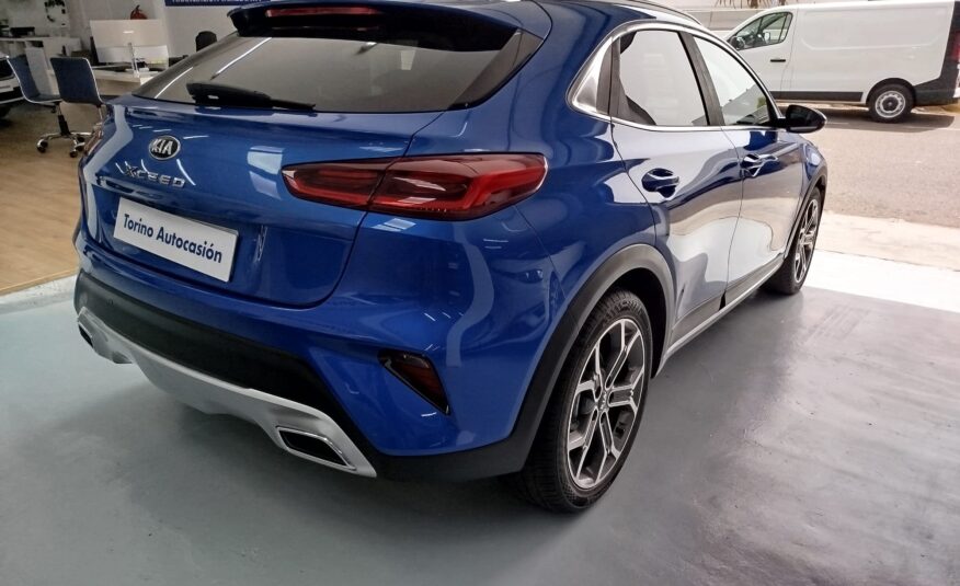 KIA XCEDD