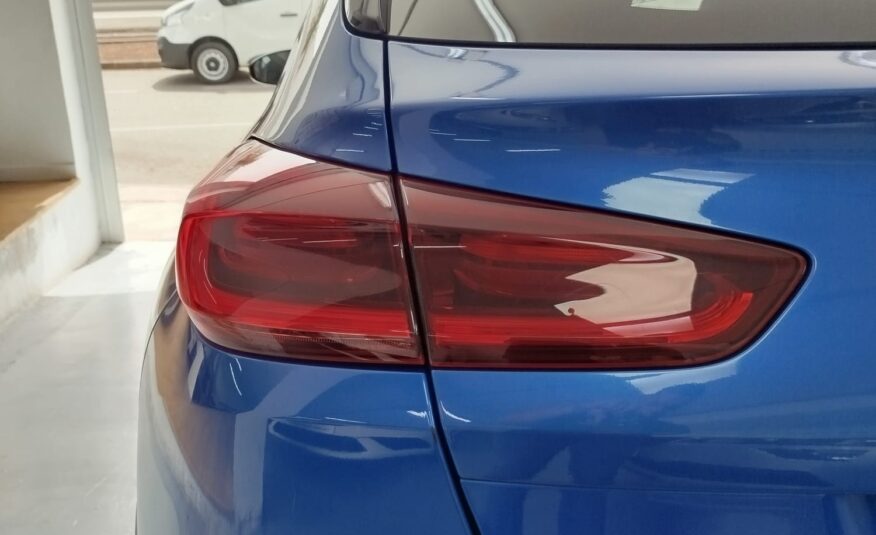 KIA XCEDD