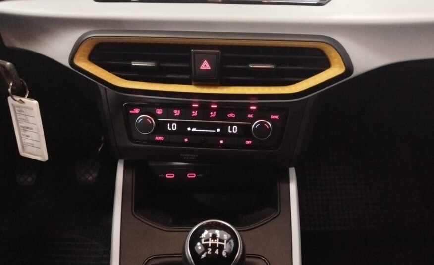 SEAT Arona XPERIENCE