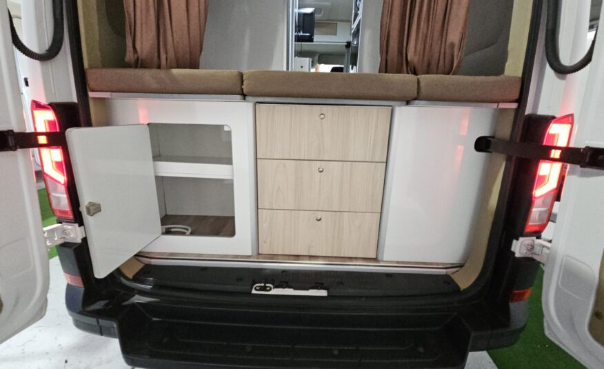 VOLKSWAGEN CRAFTER CAMPER