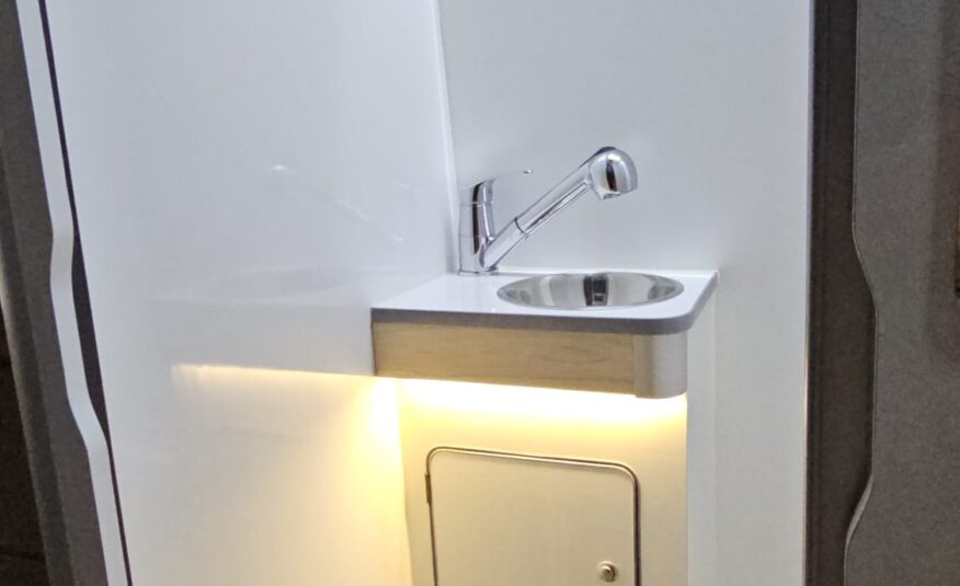 VOLKSWAGEN CRAFTER CAMPER
