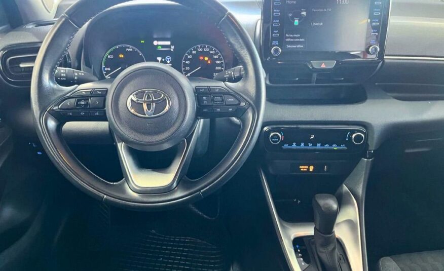TOYOTA YARIS HIBRIDO