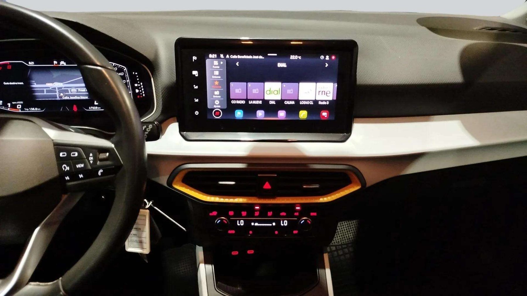 SEAT ARONA XPERIENCE