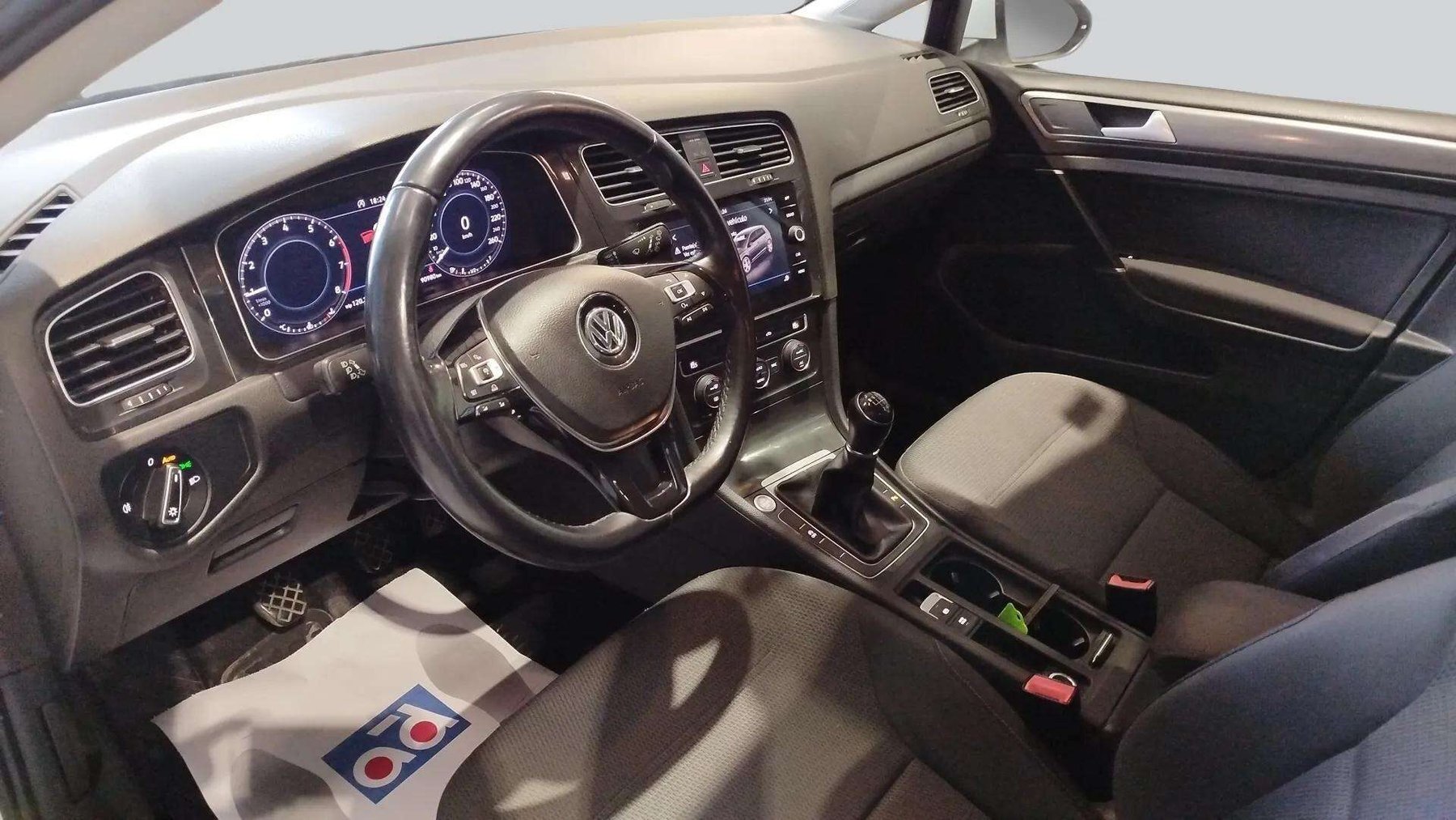 VOLKSWAGEN GOLF 7.5 READY GO 