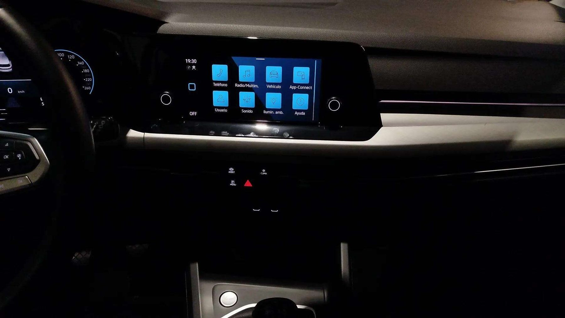 VOLKSWAGEN GOLF VIII ADVANCE PLUS