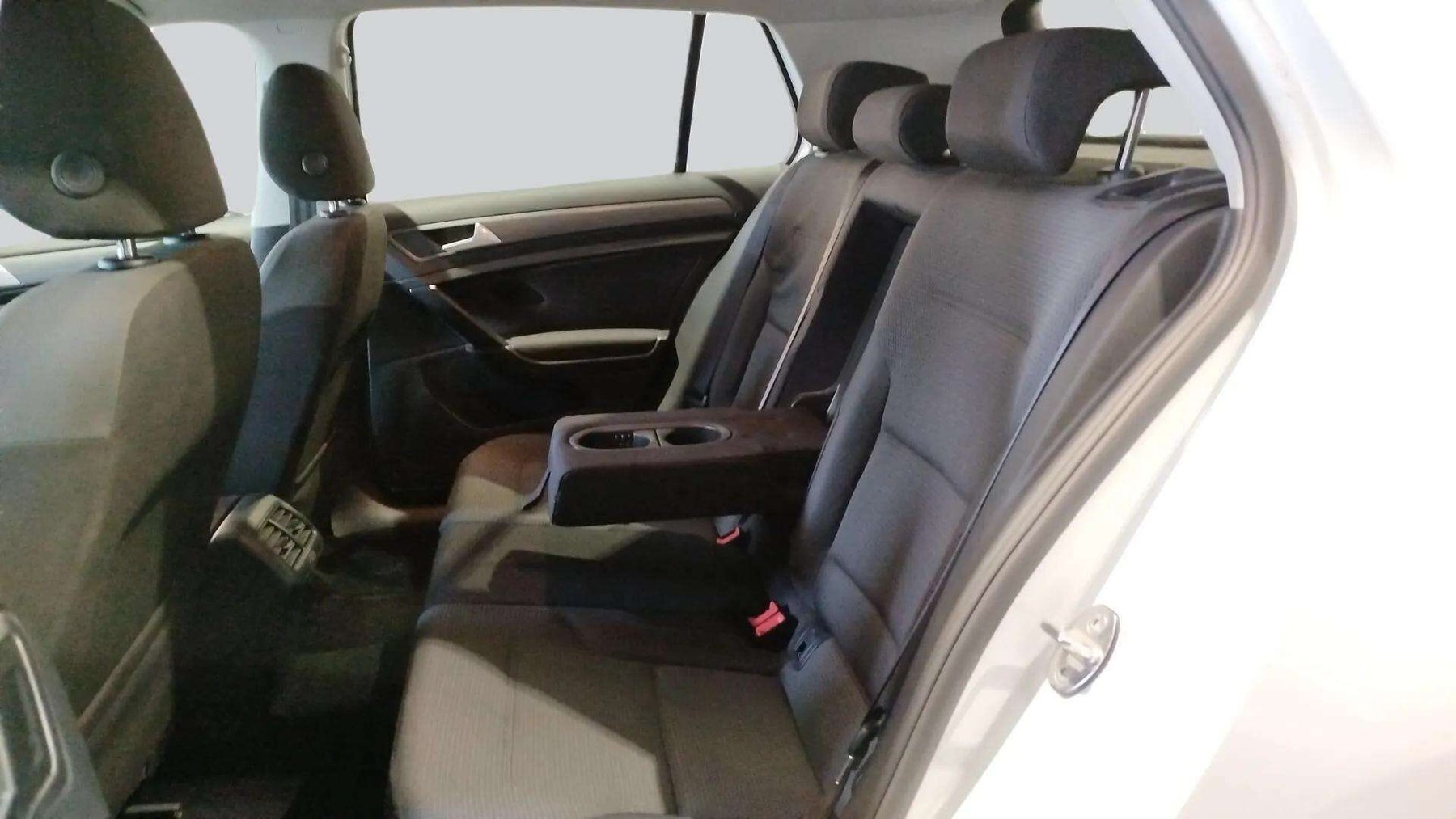 VOLKSWAGEN GOLF 7.5 READY GO 