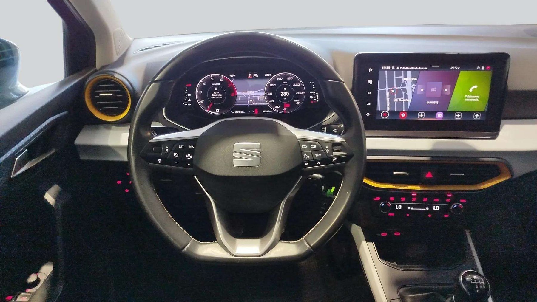 SEAT ARONA XPERIENCE