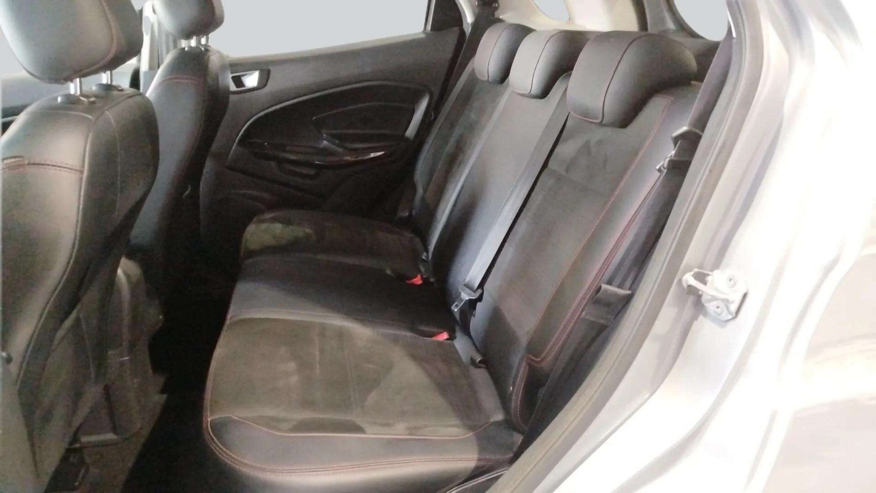FORD ECOSPORT ST LINE