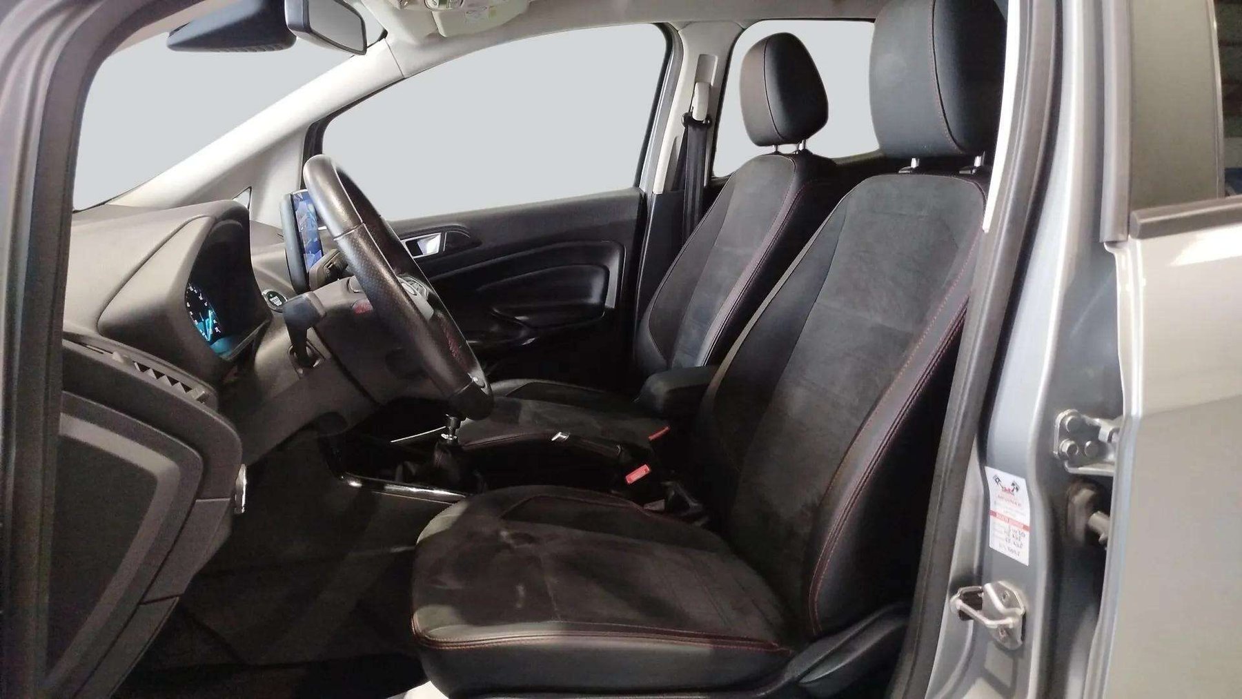 FORD ECOSPORT ST LINE