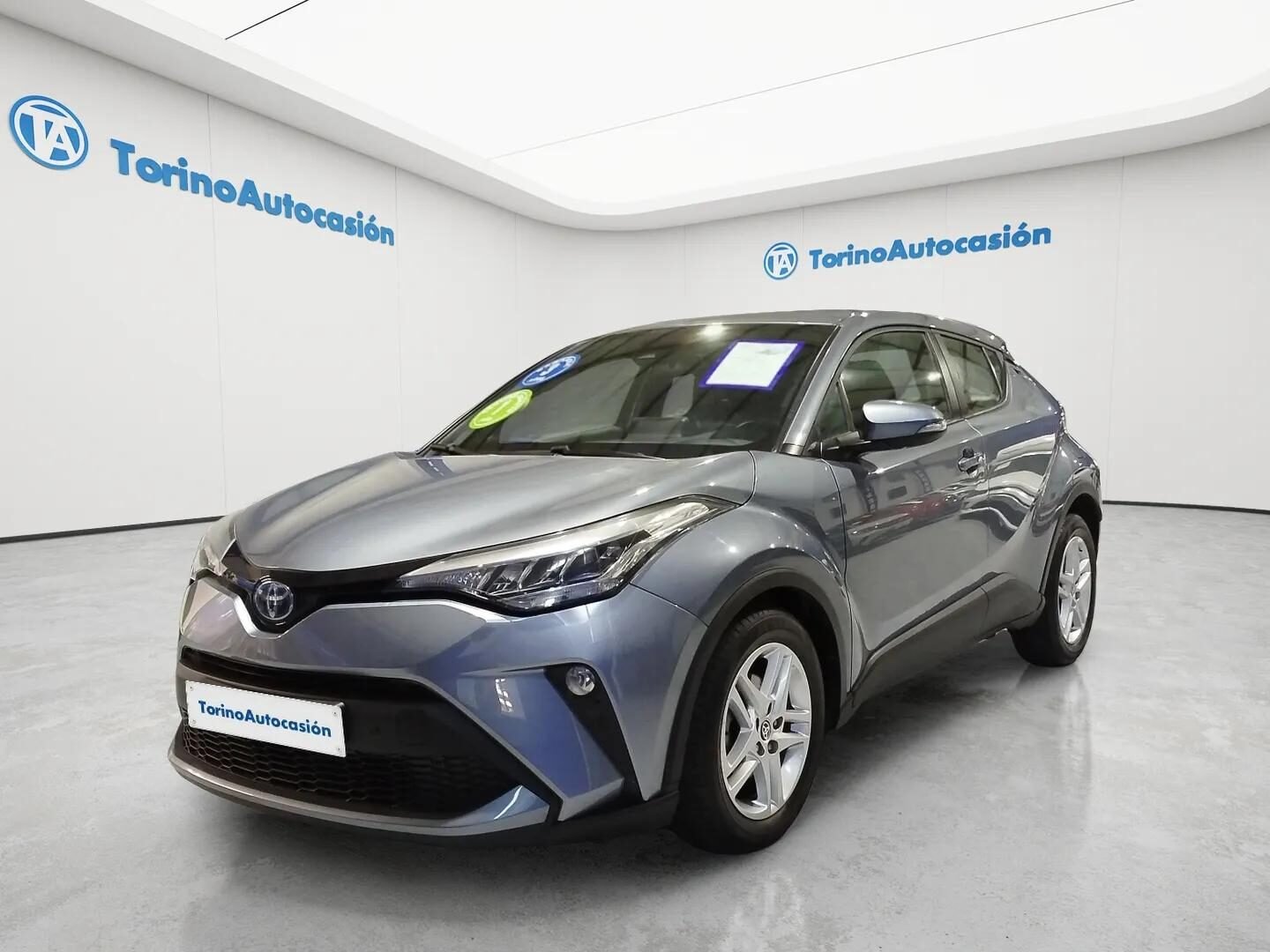 TOYOTA C-HR ADVANCE