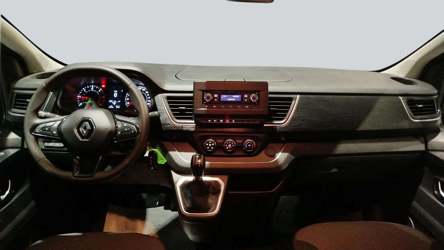 RENAULT TRAFIC COMBI