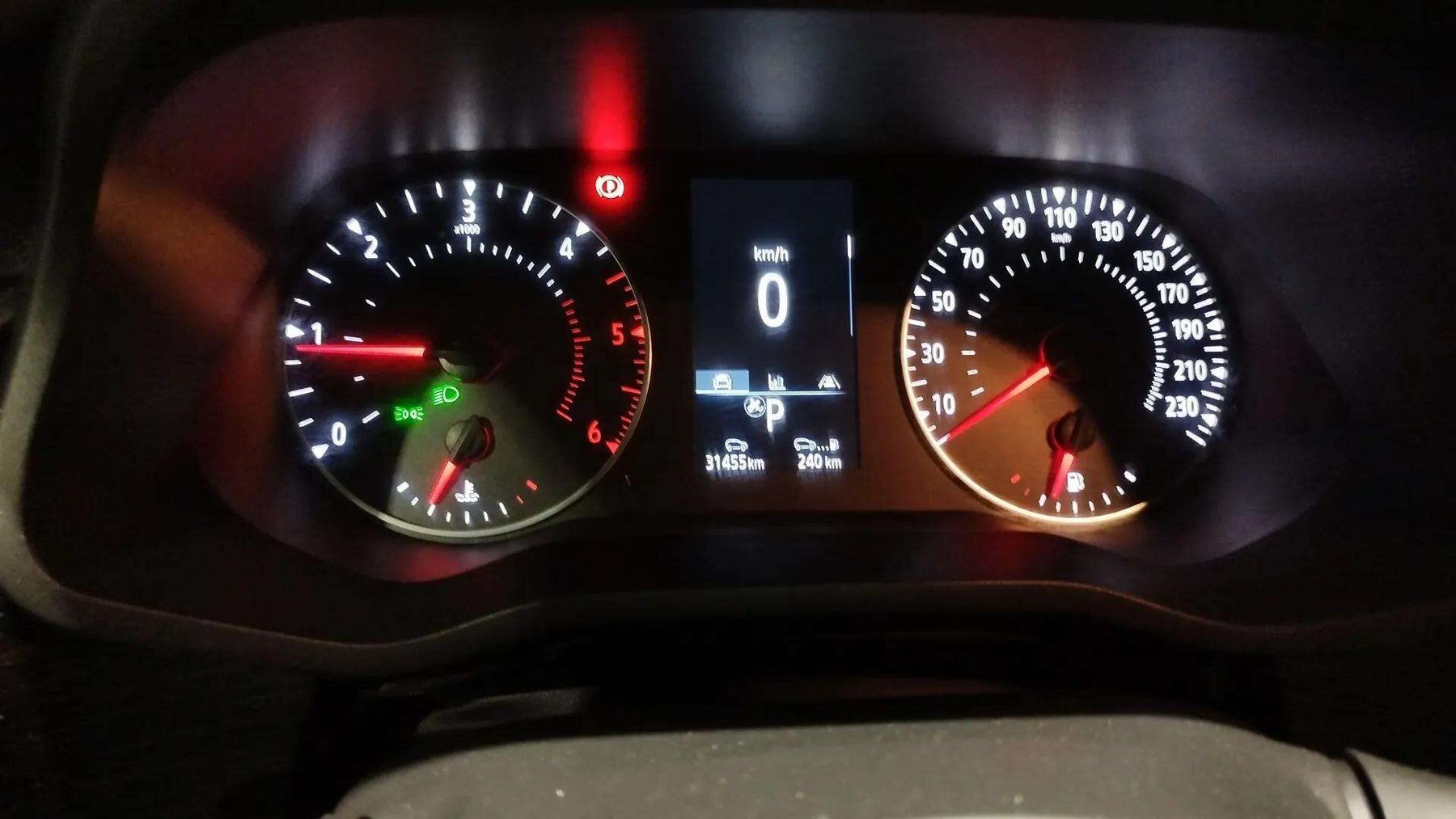 RENAULT TRAFIC COMBI