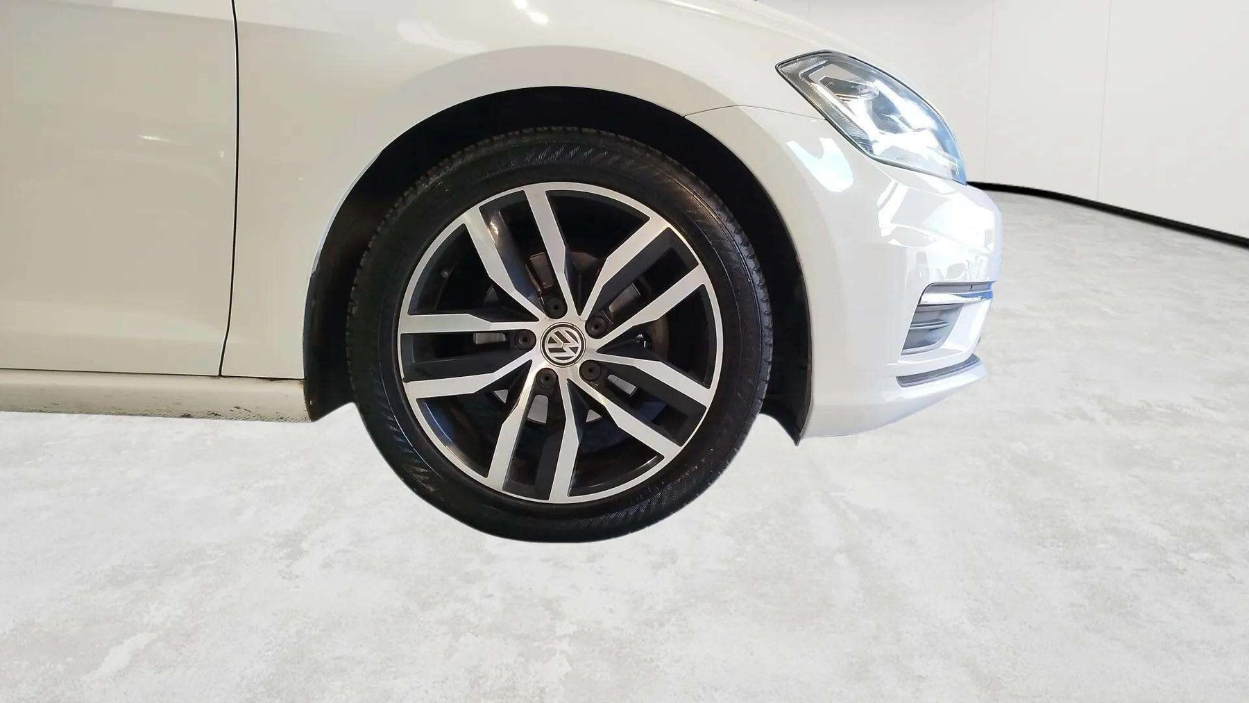 VOLKSWAGEN GOLF 7.5 READY GO 