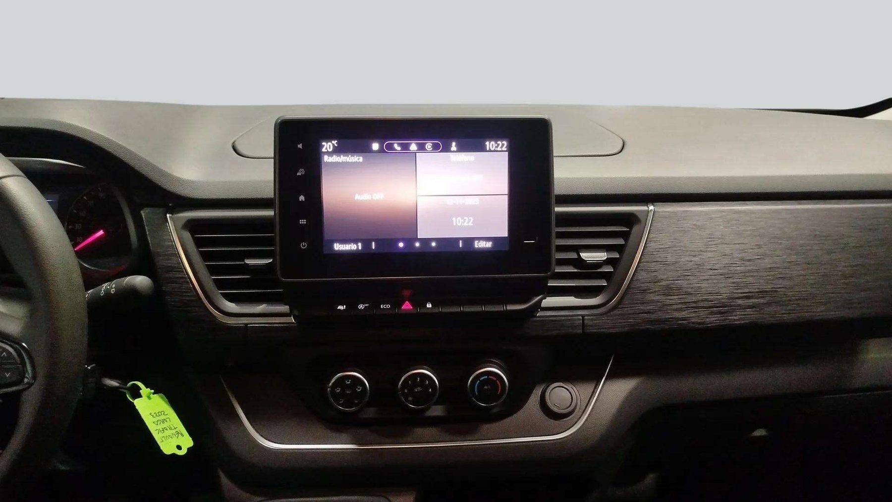 RENAULT TRAFIC AUTHENTIC LARGO ENERGY BLUE