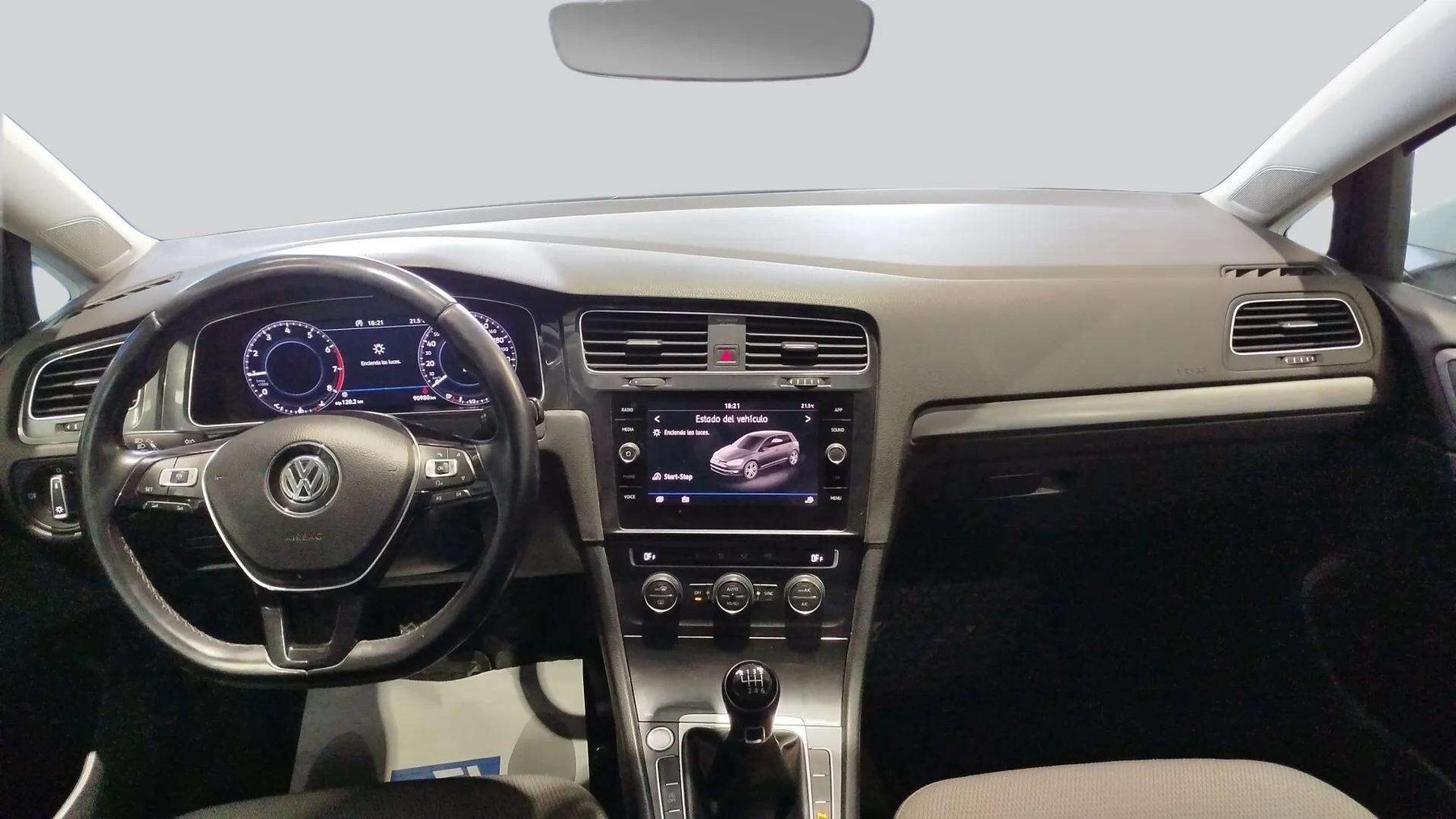 VOLKSWAGEN GOLF 7.5 READY GO 