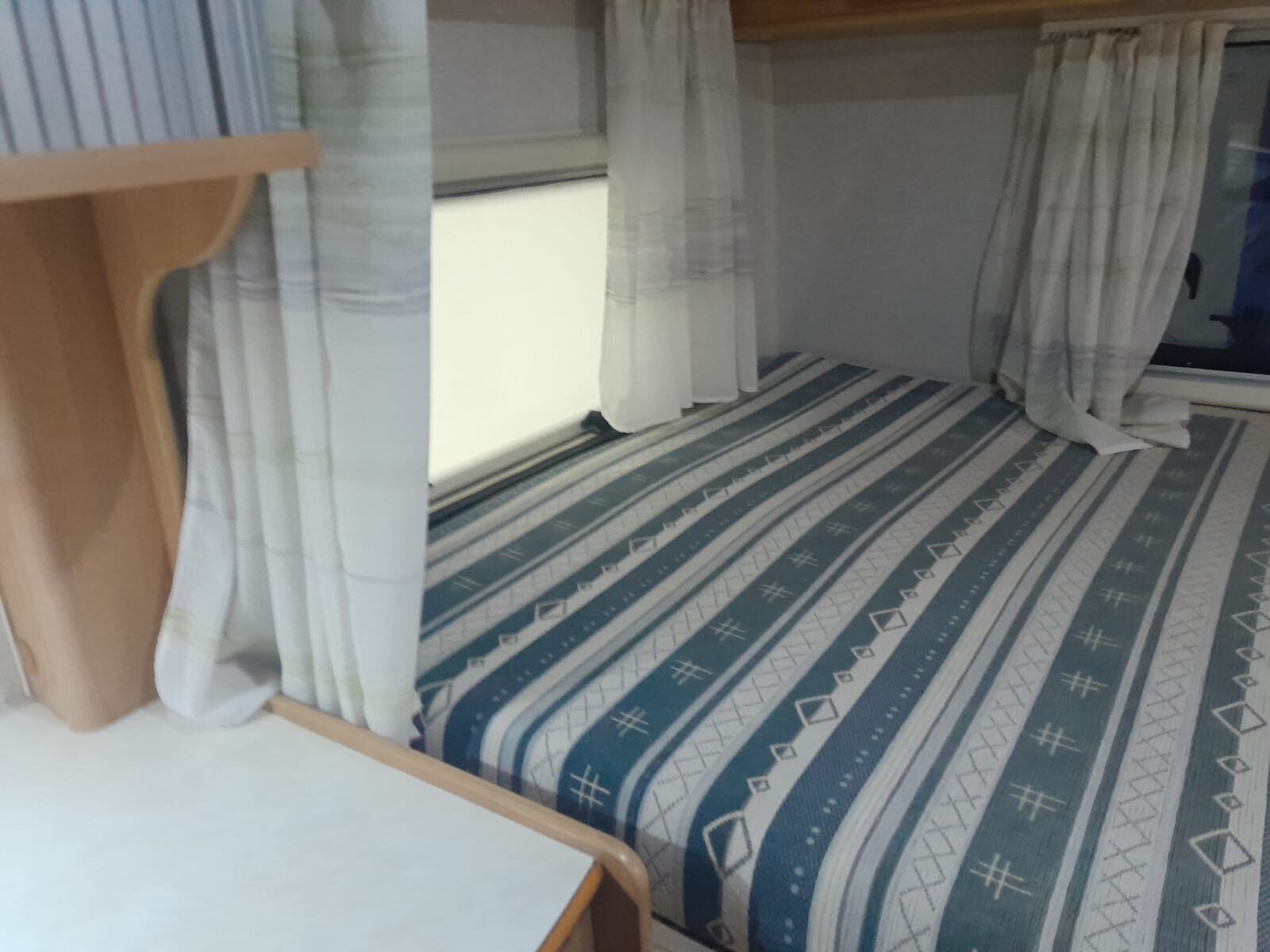 FORD TRANSIT ELNAGH 6 PLAZAS