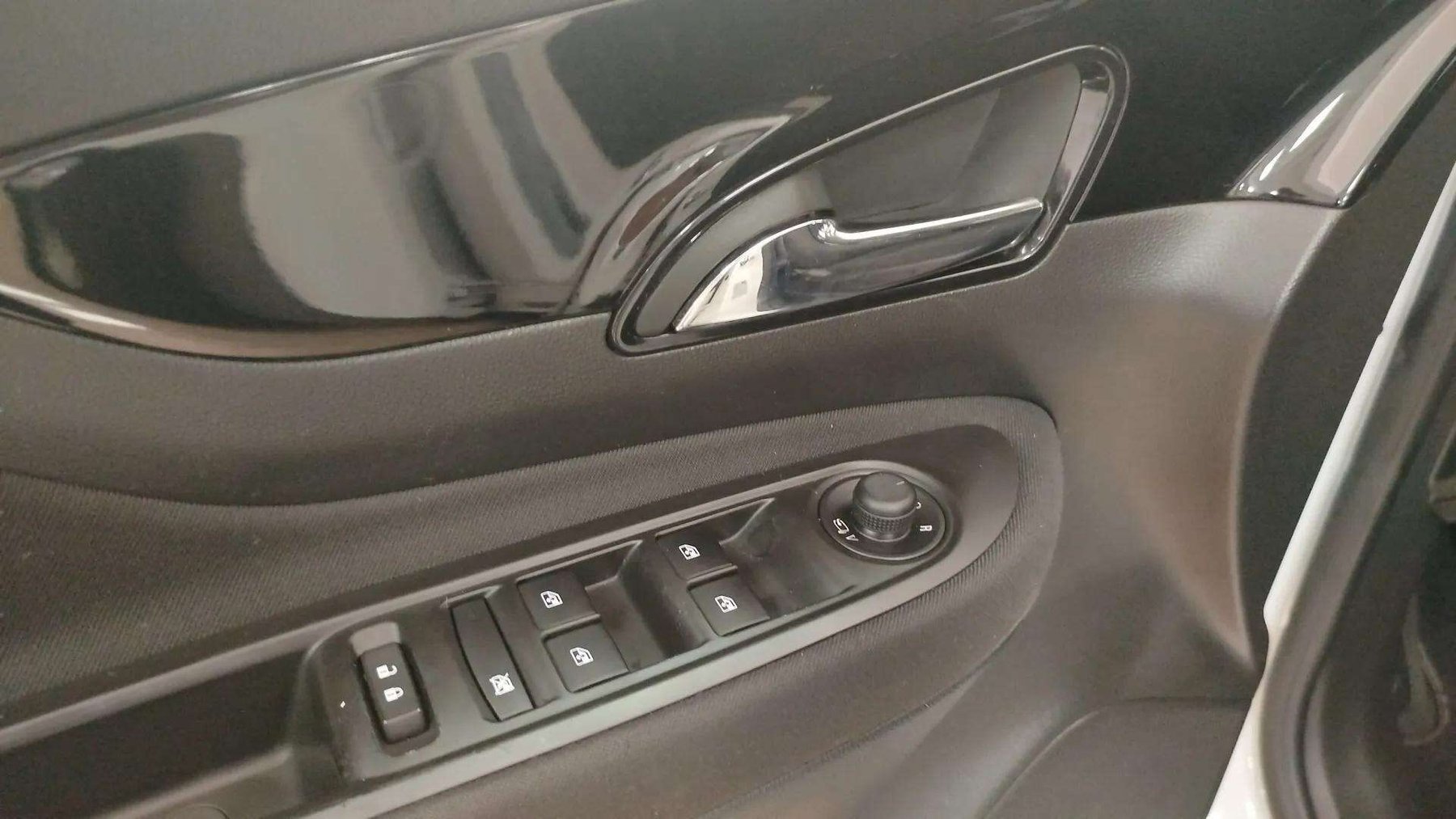 OPEL MOKKA 120 EDITION