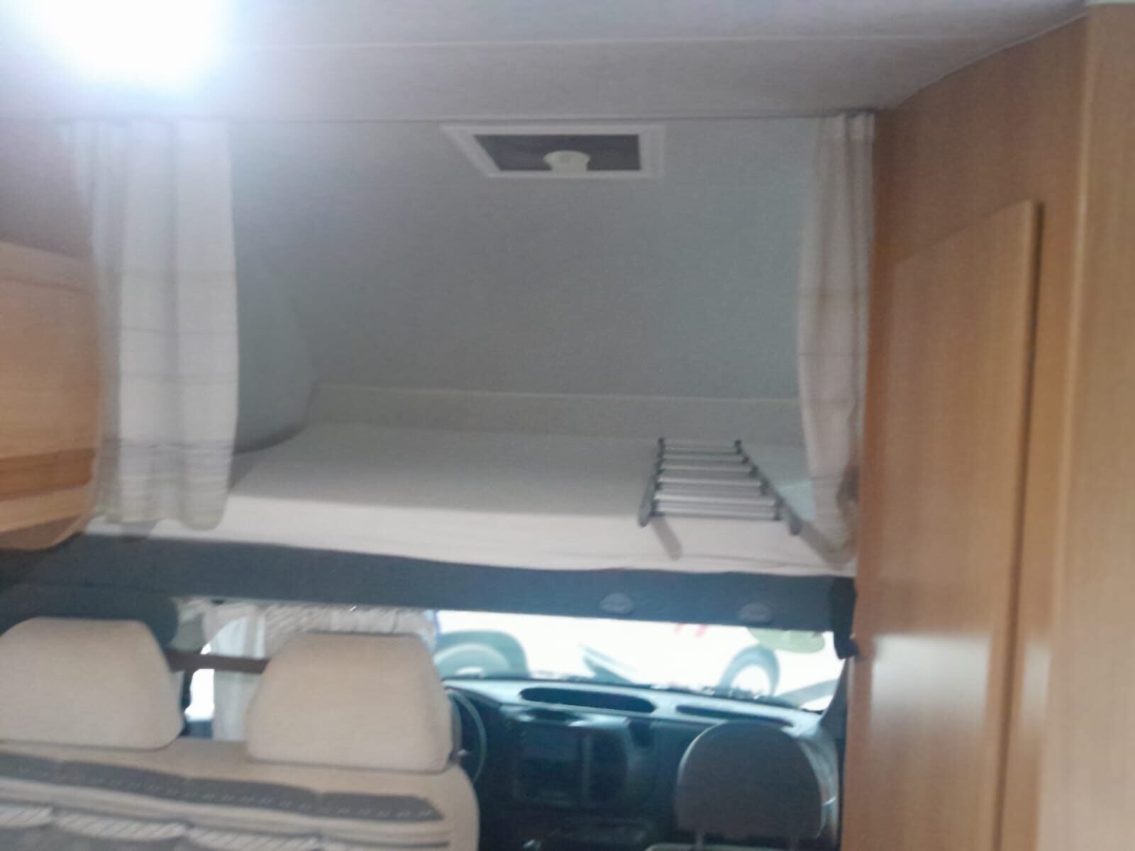 FORD TRANSIT ELNAGH 6 PLAZAS