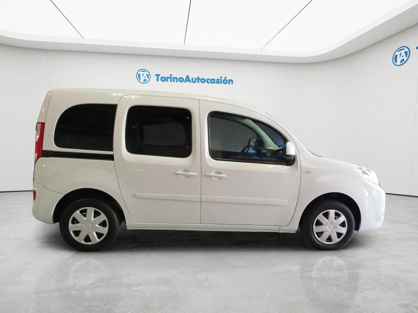 RENAULT KANGOO COMBI