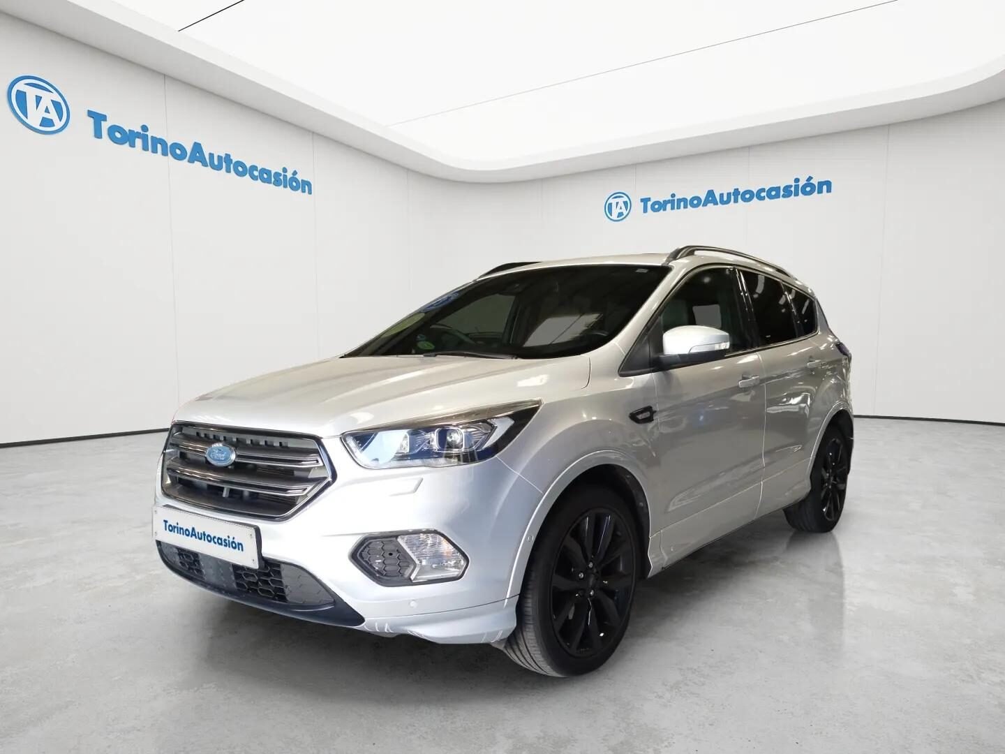 FORD KUGA ST LINE