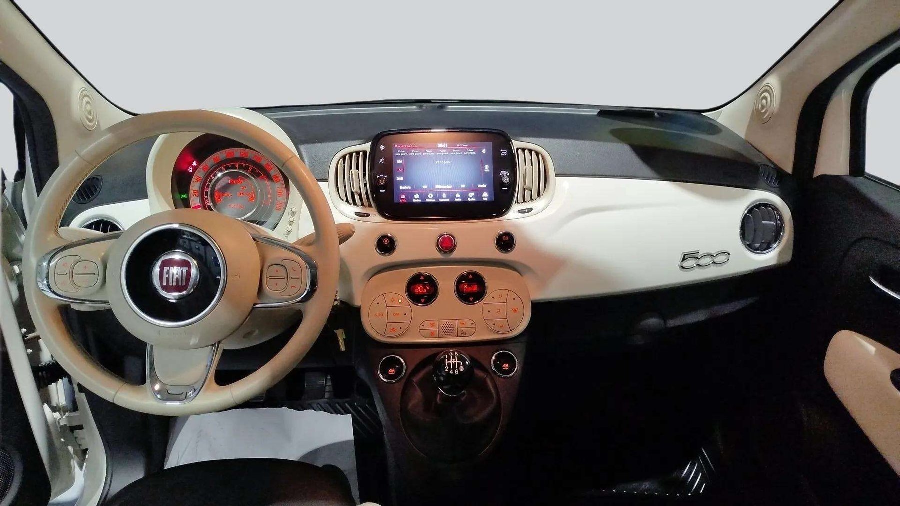 FIAT 500 DOLCEVITA HYBRID