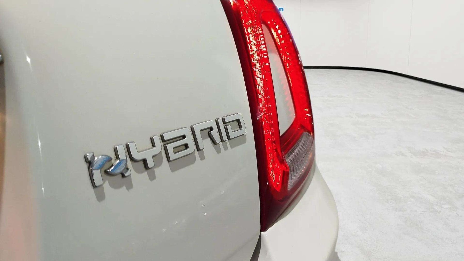 FIAT 500 DOLCEVITA HYBRID