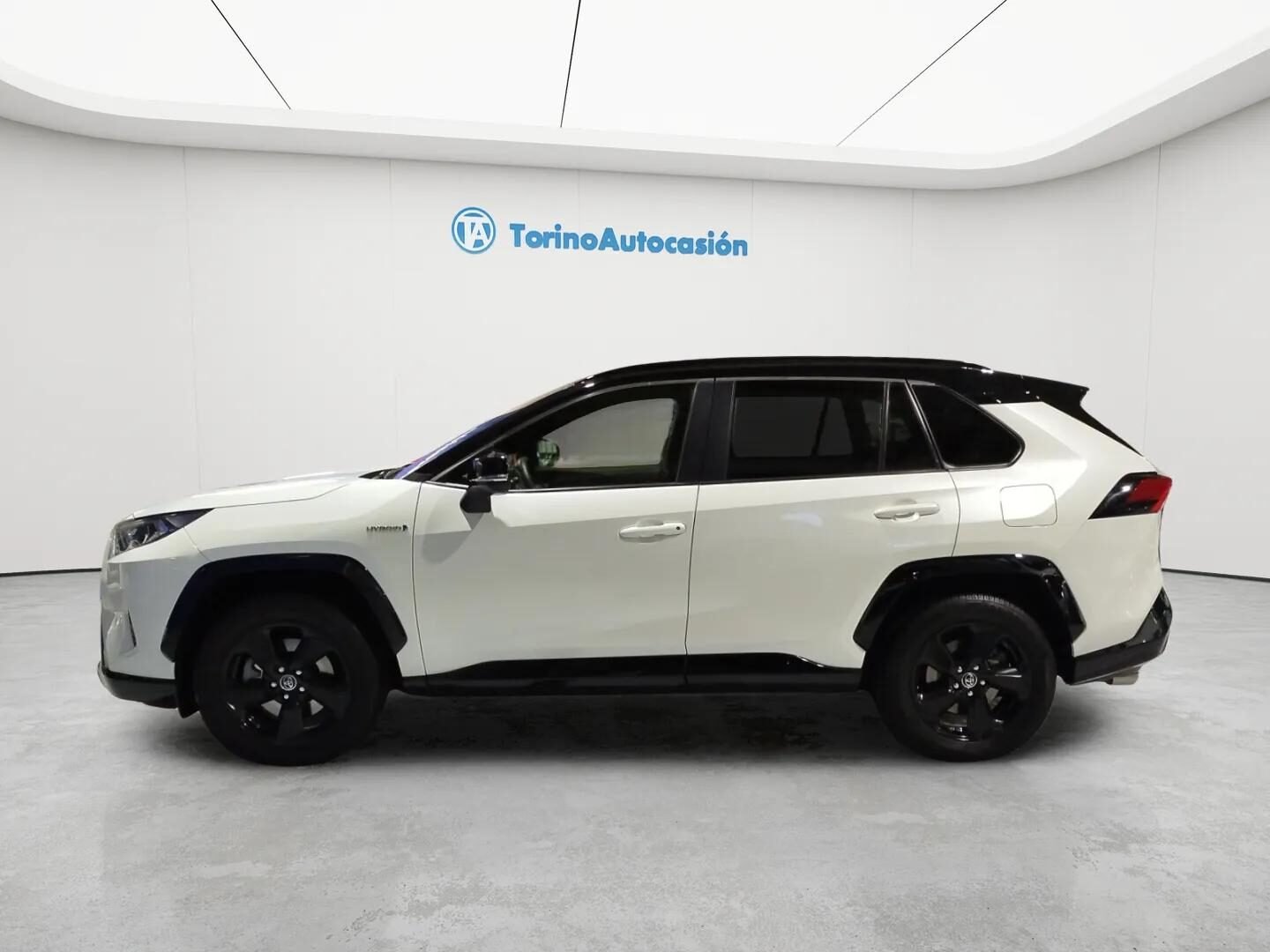 TOYOTA RAV4 ADVANCE HYBRID