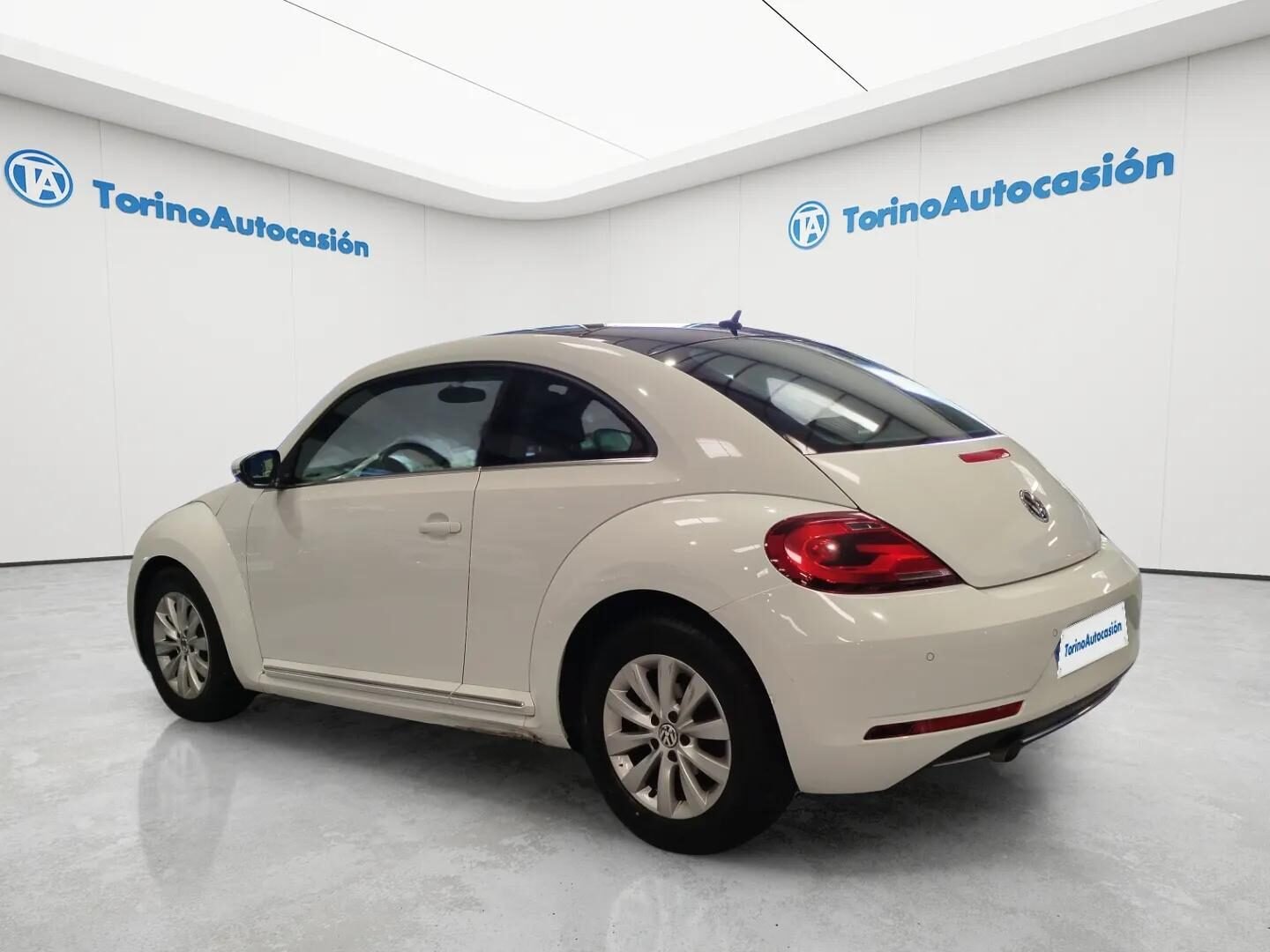 VOLKSWAGEN BEETLE COUPE ADVANCE