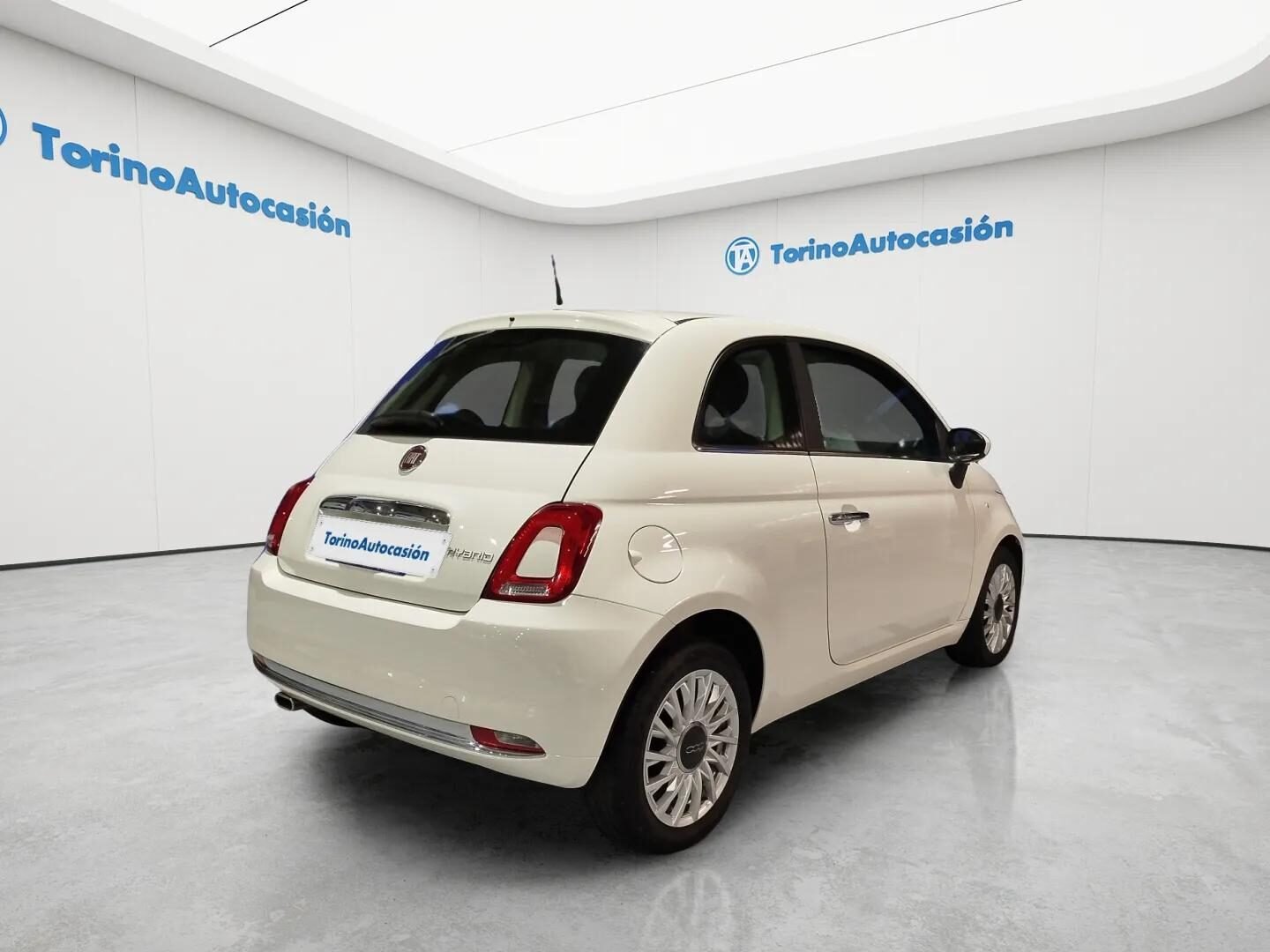 FIAT 500 DOLCEVITA HYBRID