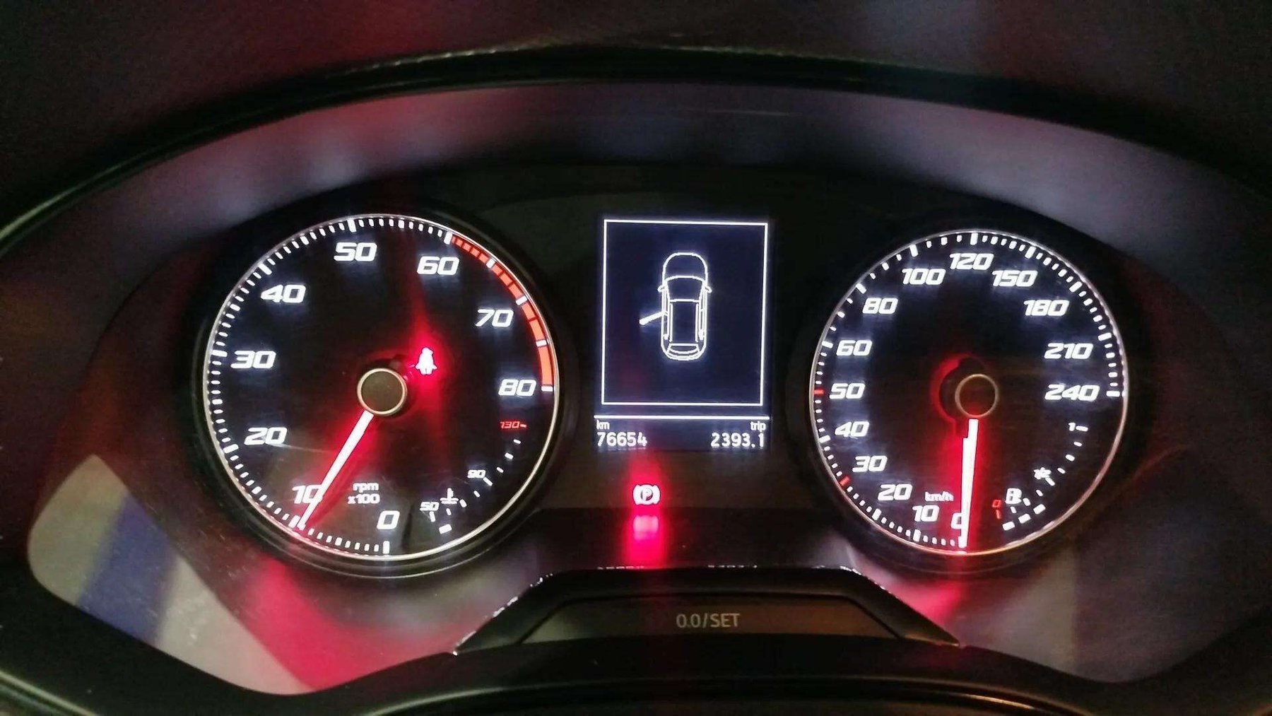 SEAT ARONA XPERIENCE