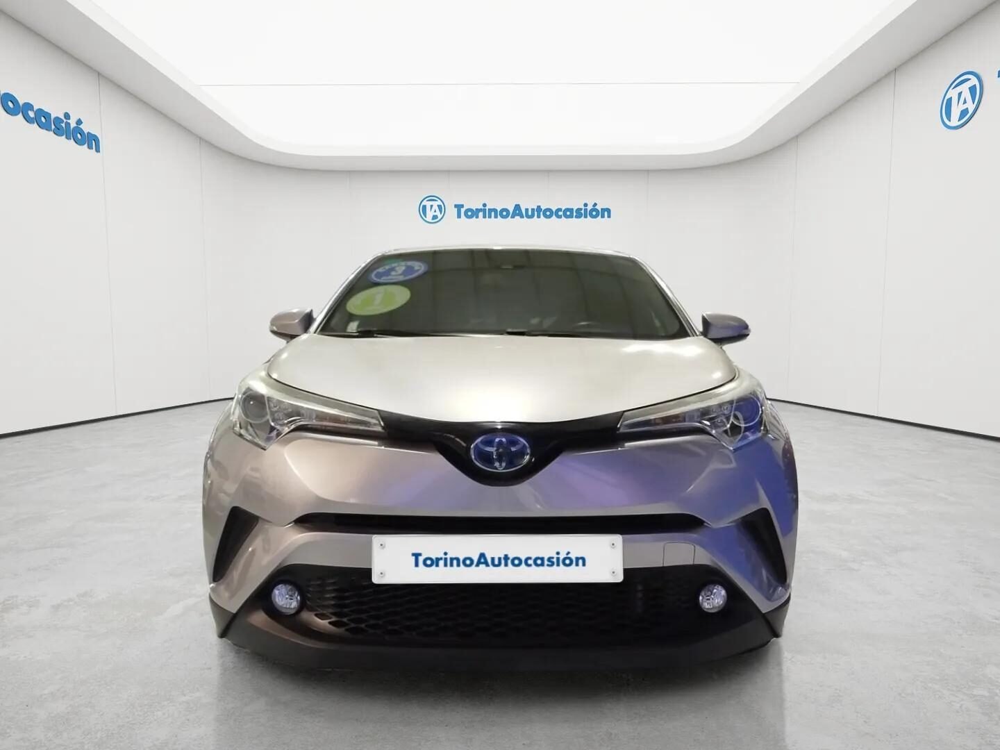 TOYOTA C-HR ADVANCE