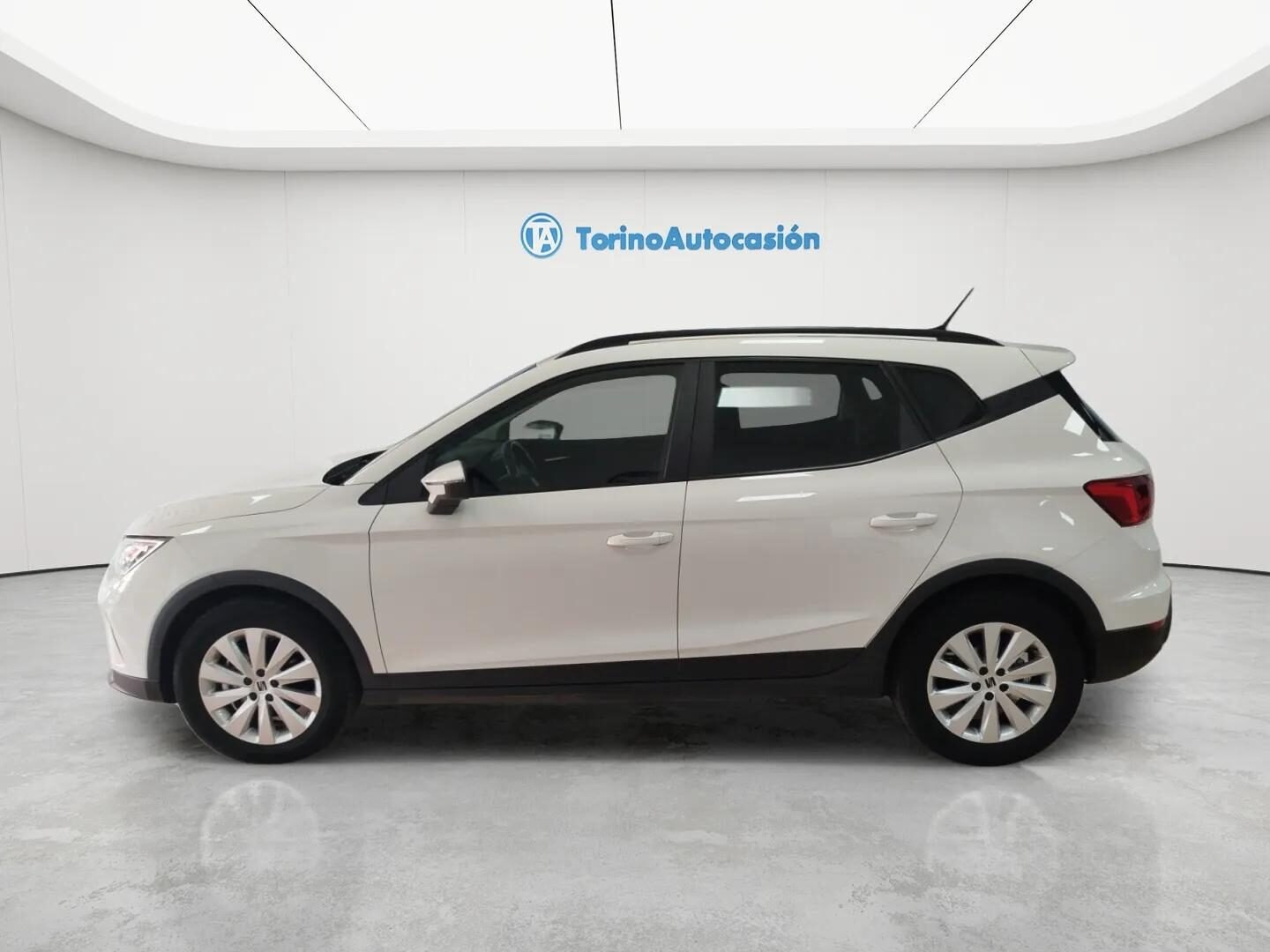 SEAT ARONA XPERIENCE