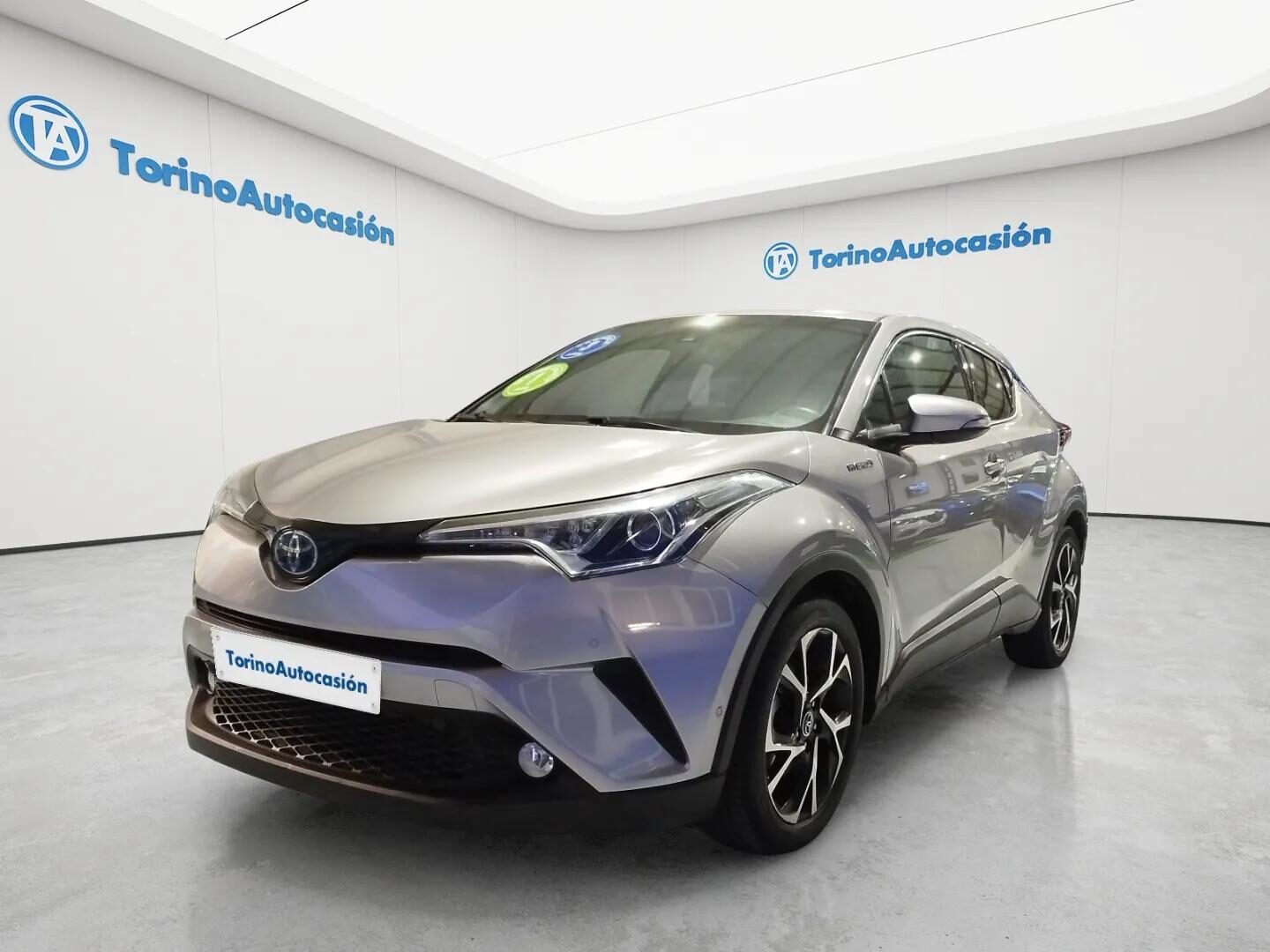 TOYOTA C-HR ADVANCE