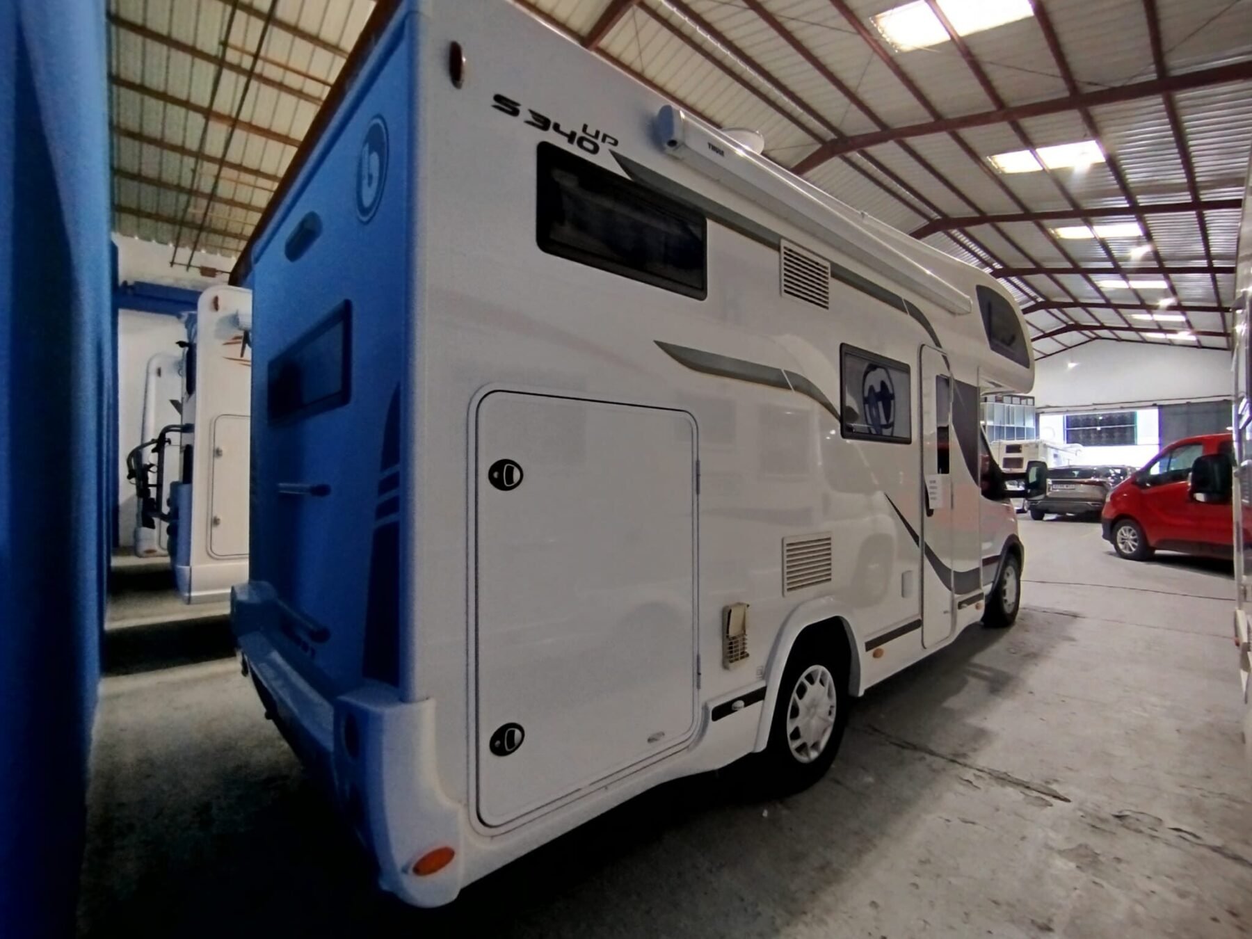 FORD TRANSIT BENIMAR 5 plazas