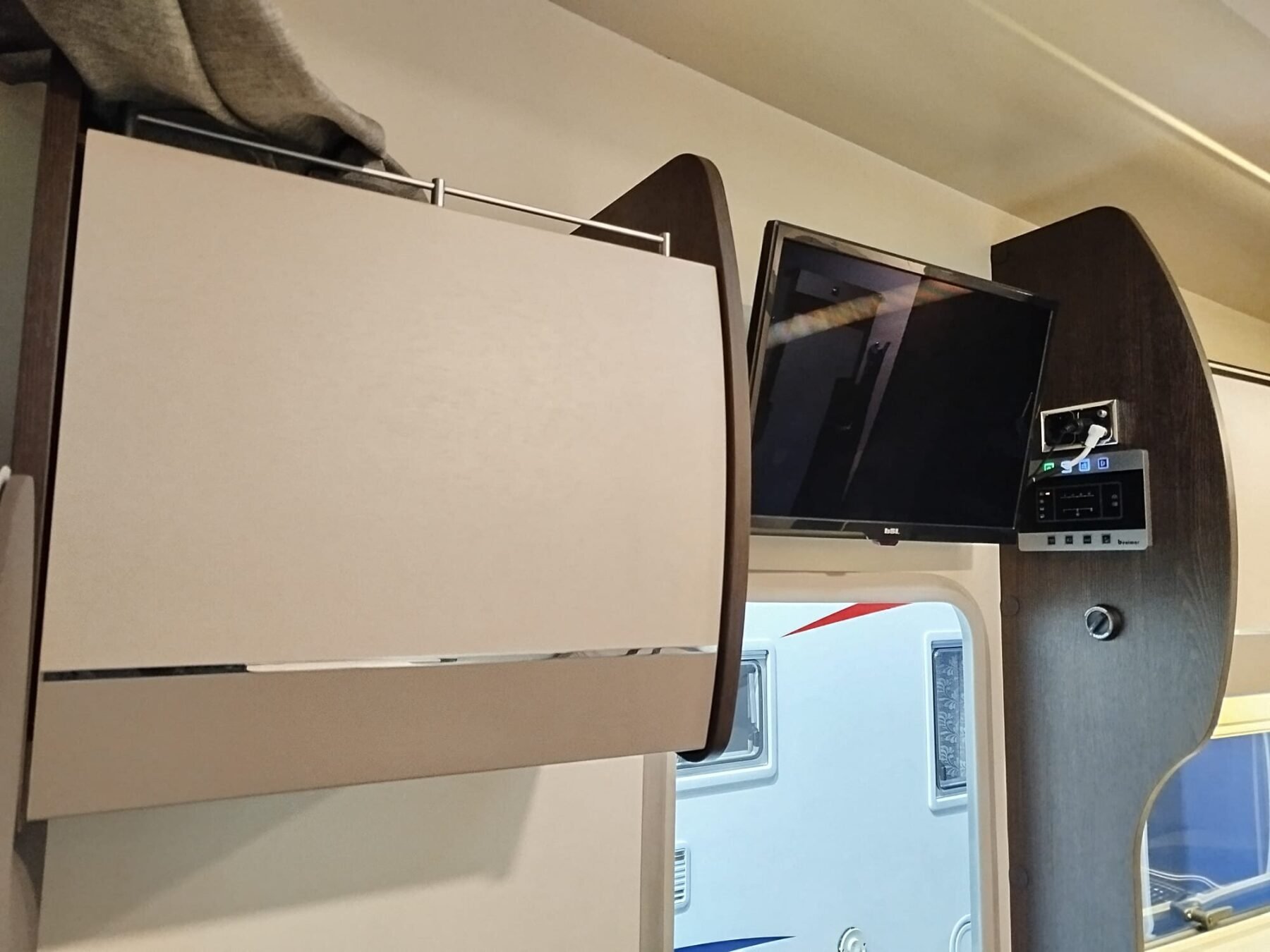 FORD TRANSIT BENIMAR 5 plazas