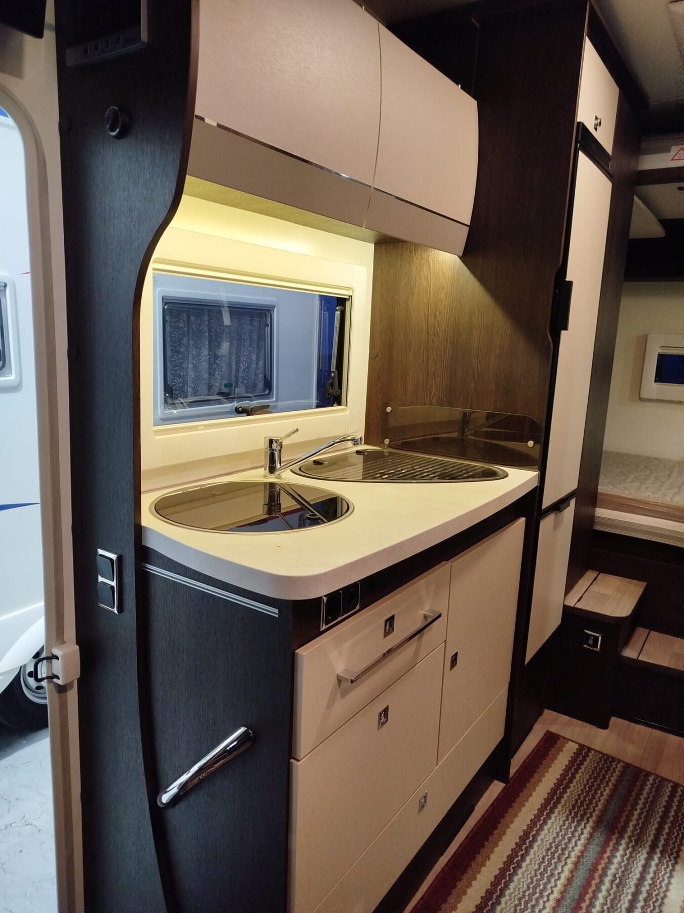 FORD TRANSIT BENIMAR 5 plazas